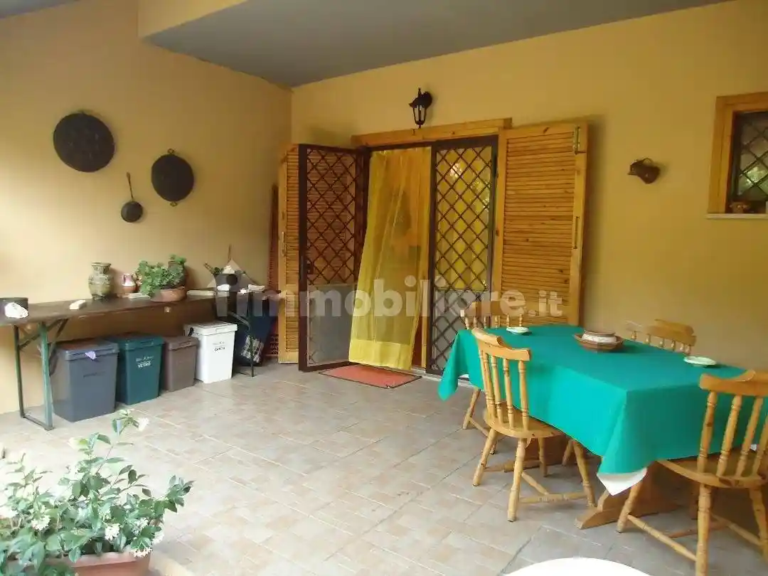 Villetta a schiera in vendita a Manziana