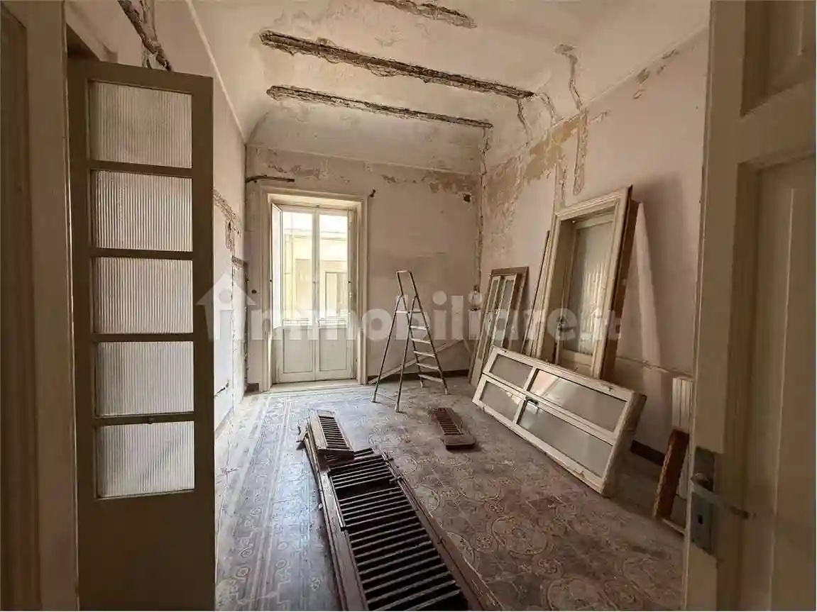 Palazzo - Edificio - foto 5