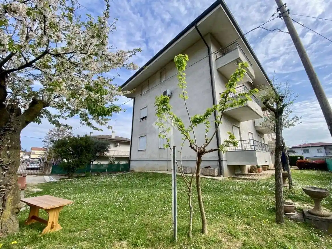 Appartamento in vendita a Isola Vicentina