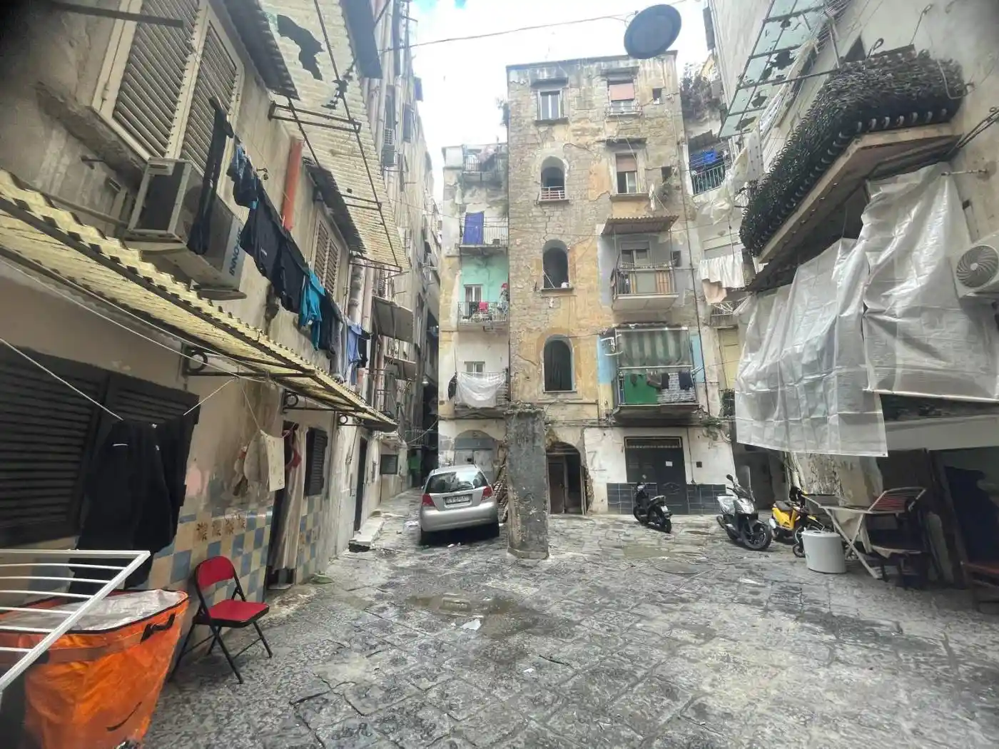 Appartamento in vendita a Napoli