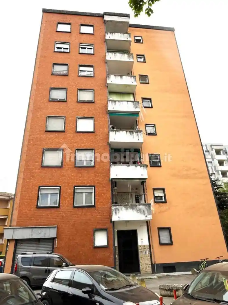 Appartamento in vendita a Novara