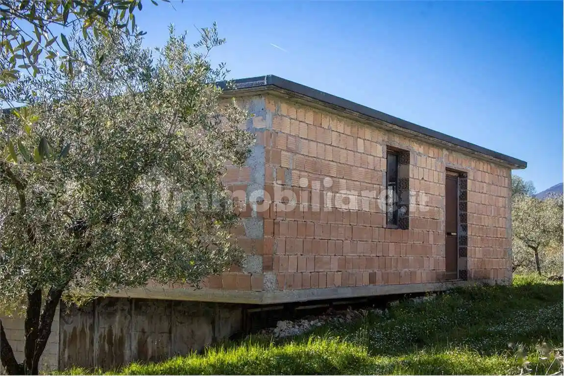 Rustico - Casale in vendita a Veroli