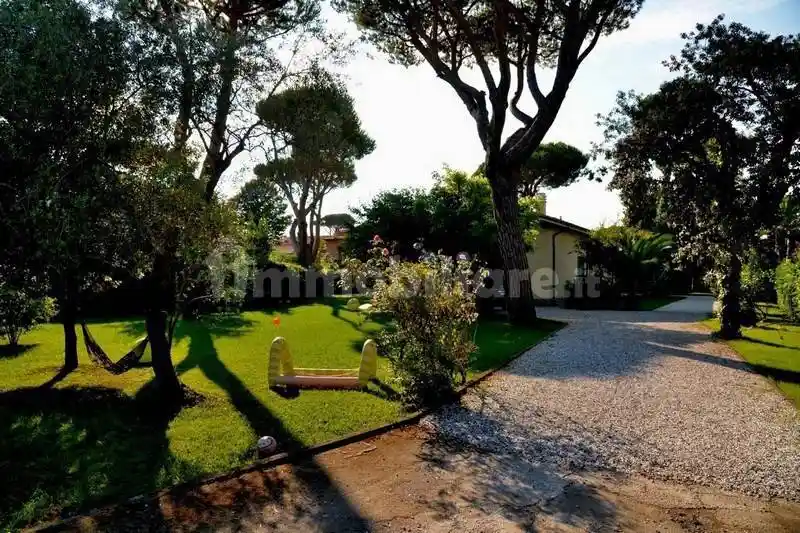 Villa in affitto a Forte dei Marmi
