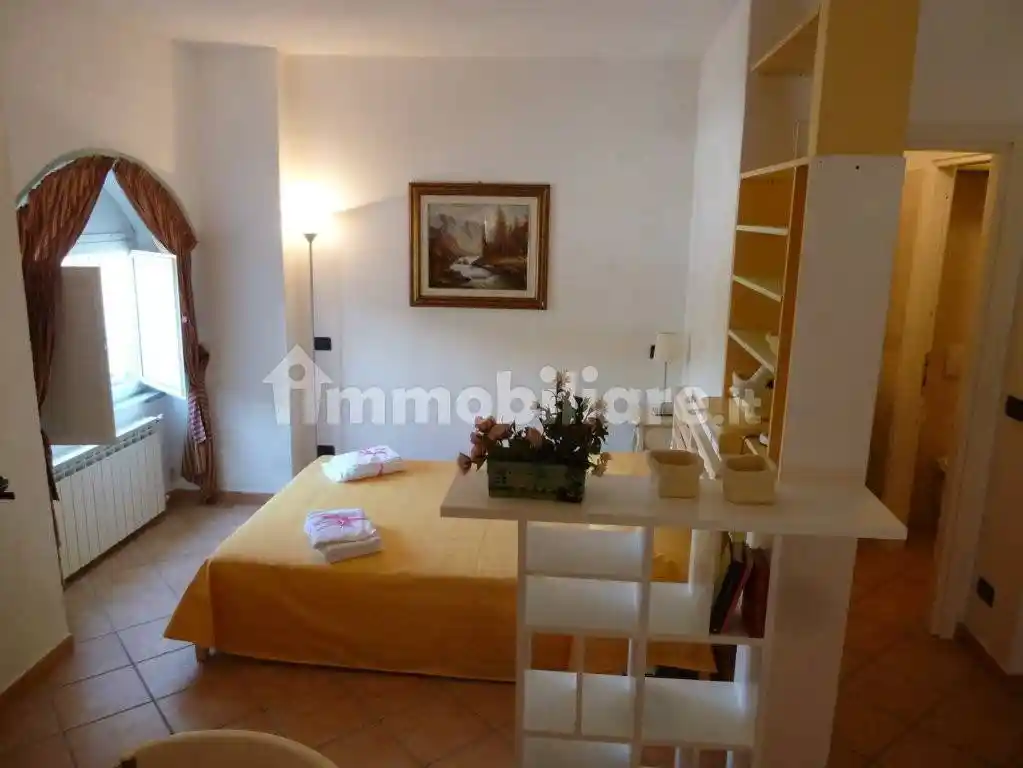 Casa indipendente in vendita a Andora