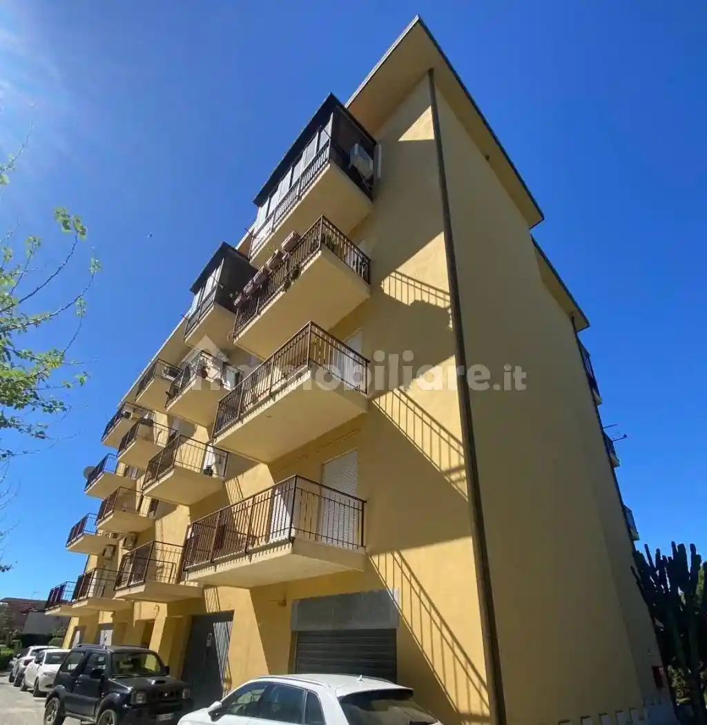 Appartamento in vendita a Bova Marina