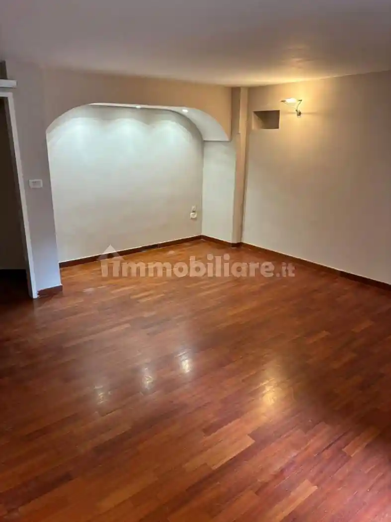 Appartamento in affitto a Napoli