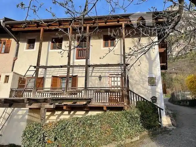 Villa in vendita a Cortaccia sulla Strada del Vino