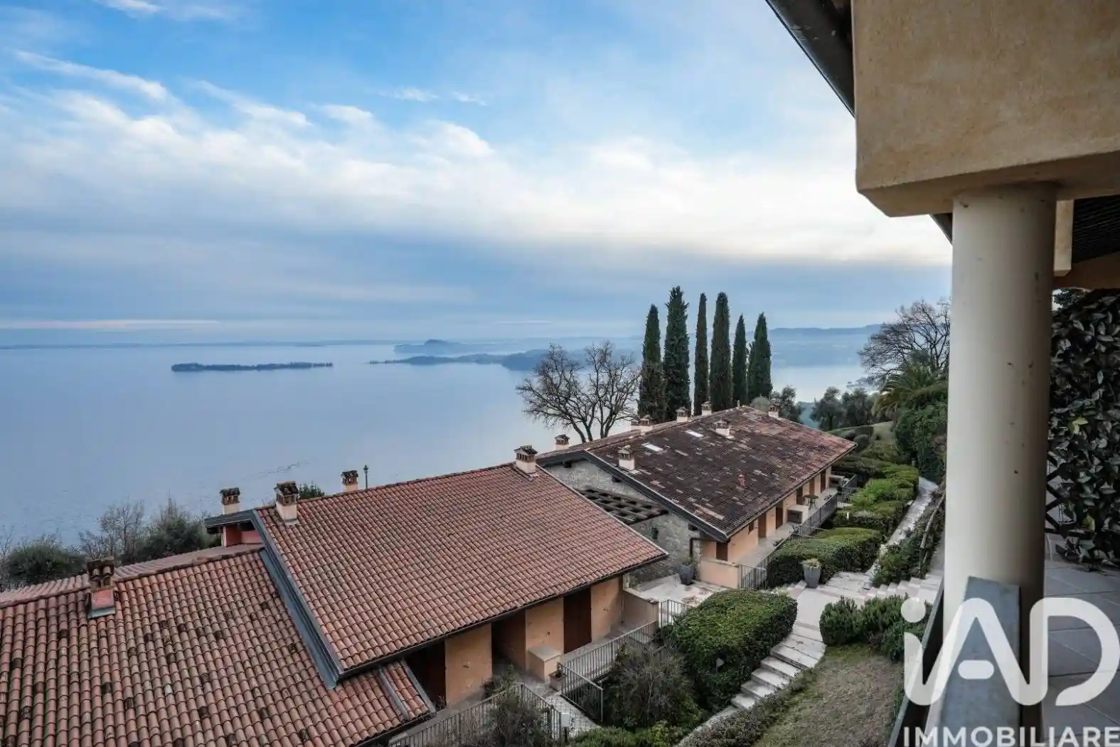 Appartamento in vendita a Gardone Riviera