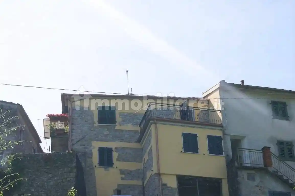 Appartamento in affitto a Fivizzano