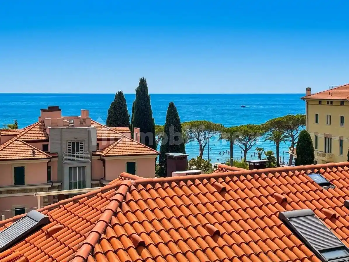 Appartamento in vendita a Alassio