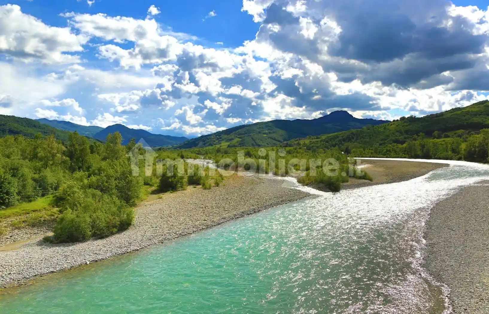 Rustico - Casale in vendita a Rivergaro