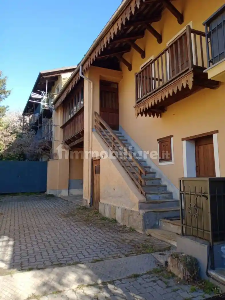 Casa indipendente in vendita a Angrogna