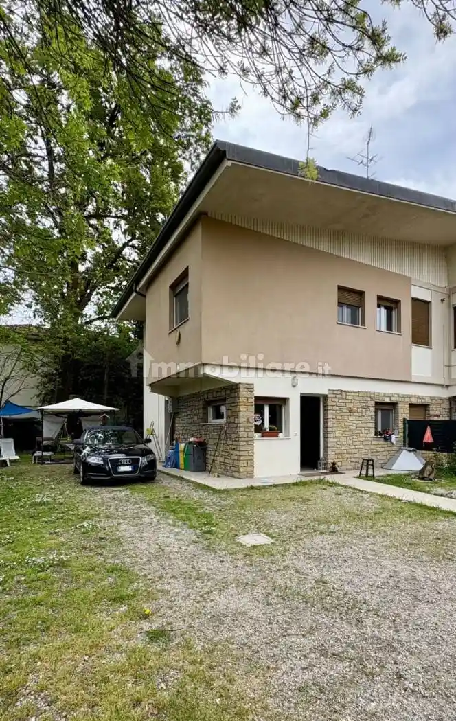 Villetta a schiera in vendita a Finale Emilia