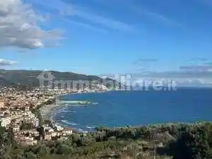 Villa in vendita a Diano Marina