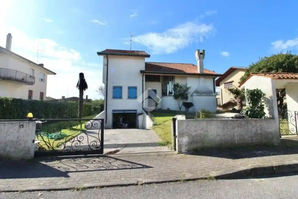 Villa in vendita a Eraclea