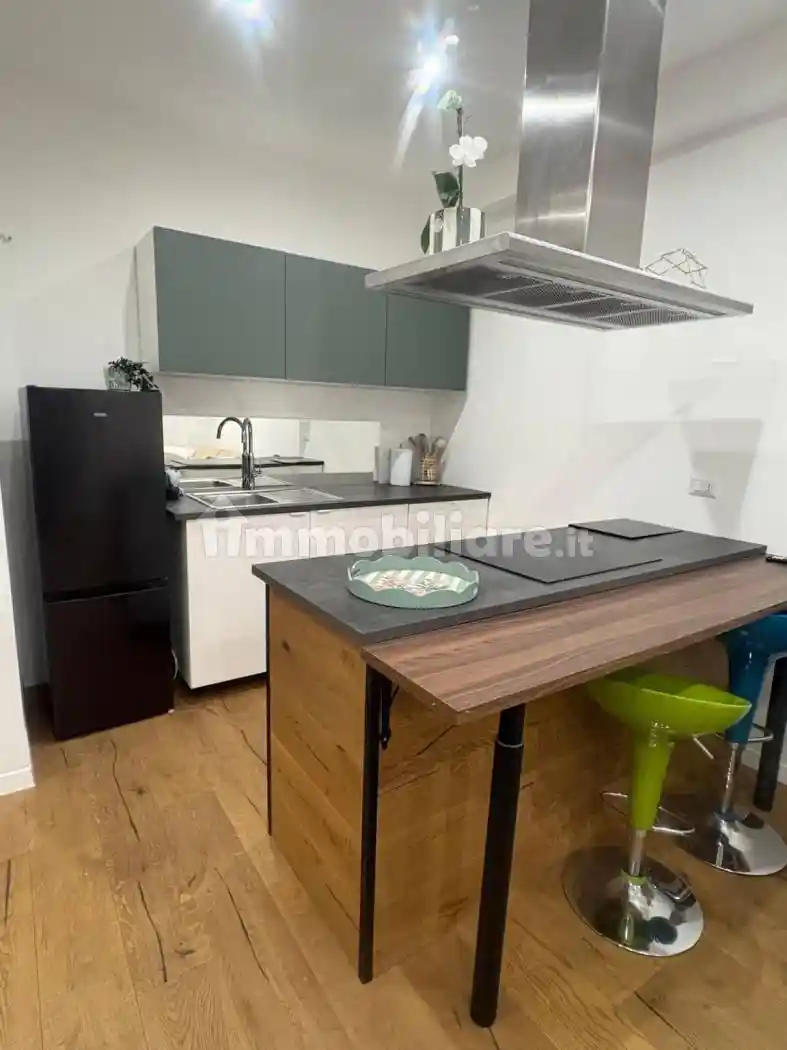 Palazzo - Edificio in affitto a Ascoli Piceno