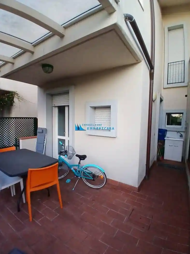 Villetta a schiera in vendita a Massa