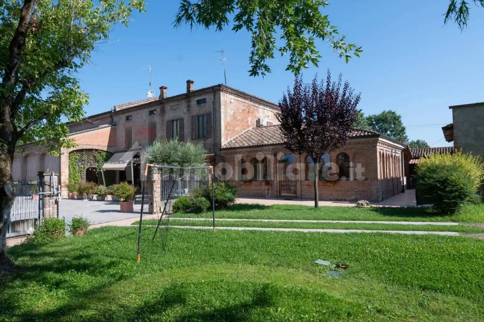 Palazzo - Edificio in vendita a Fontanellato