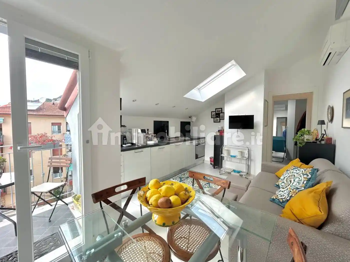 Appartamento in vendita a Pietra Ligure