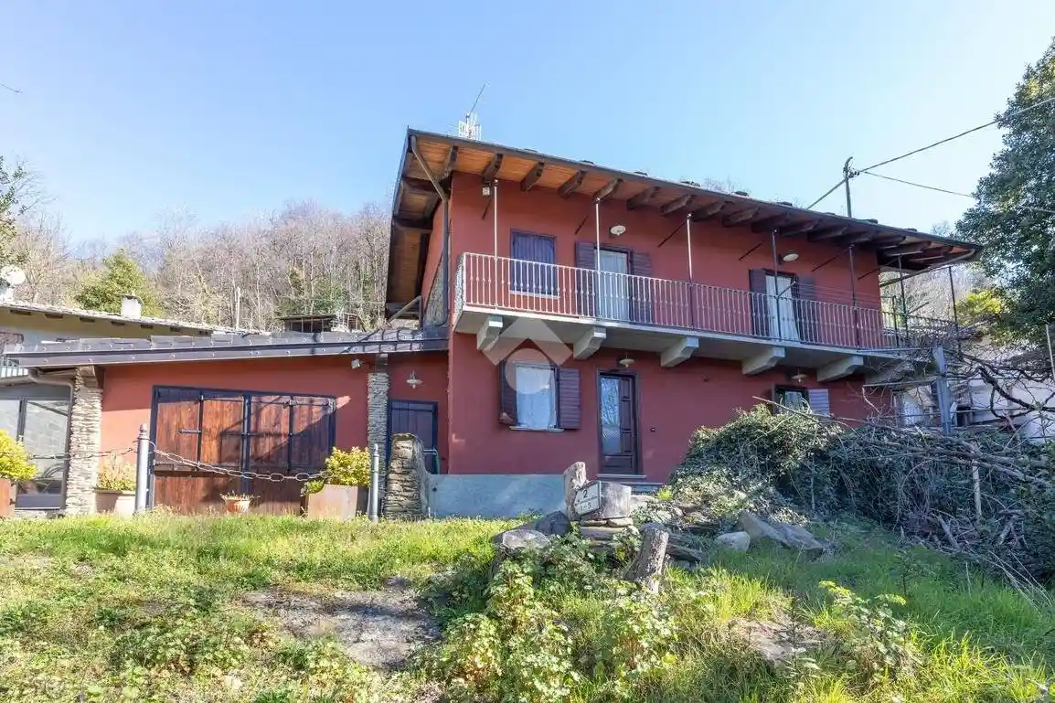 Casa indipendente in vendita a Torre Pellice