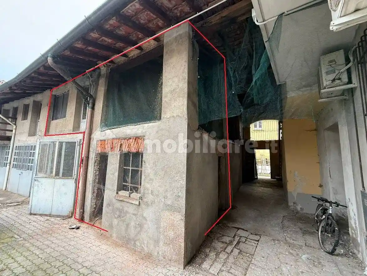 Rustico - Casale in vendita a Busto Garolfo