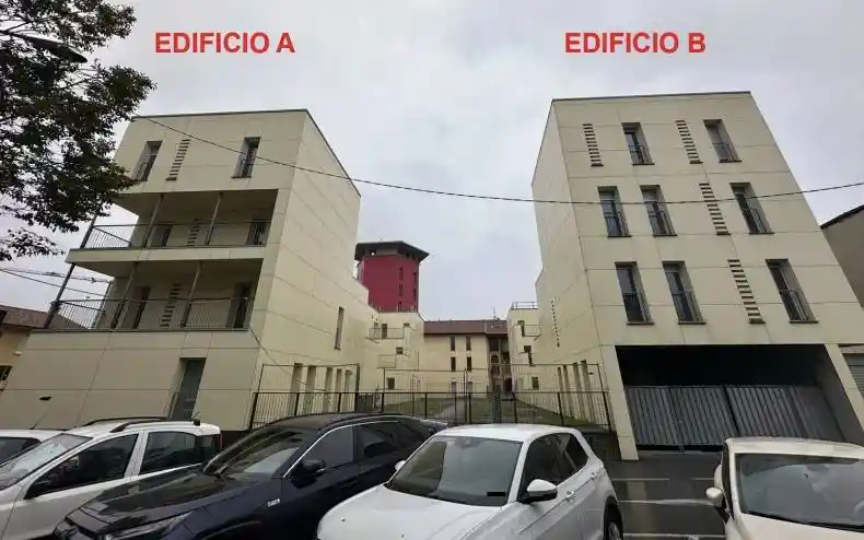 Palazzo - Stabile in vendita a Verdello