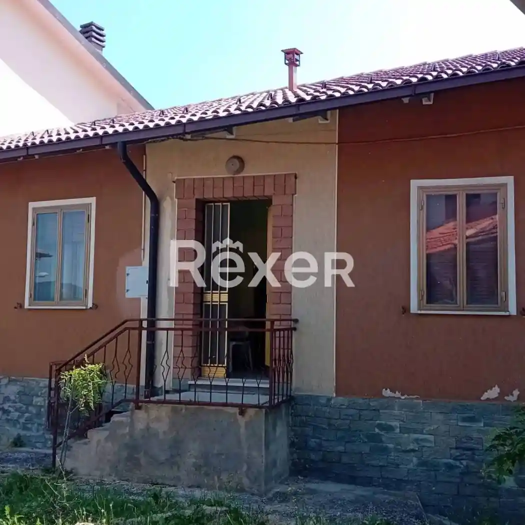 Casa indipendente in vendita a Villa Minozzo