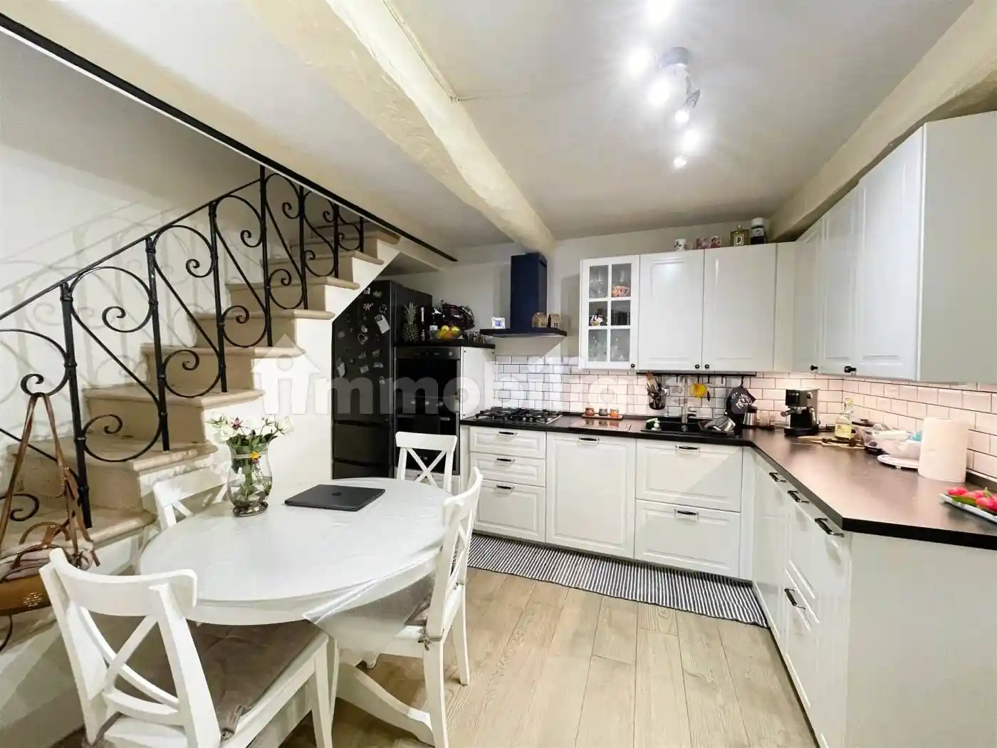 Casa indipendente in vendita a Camaiore