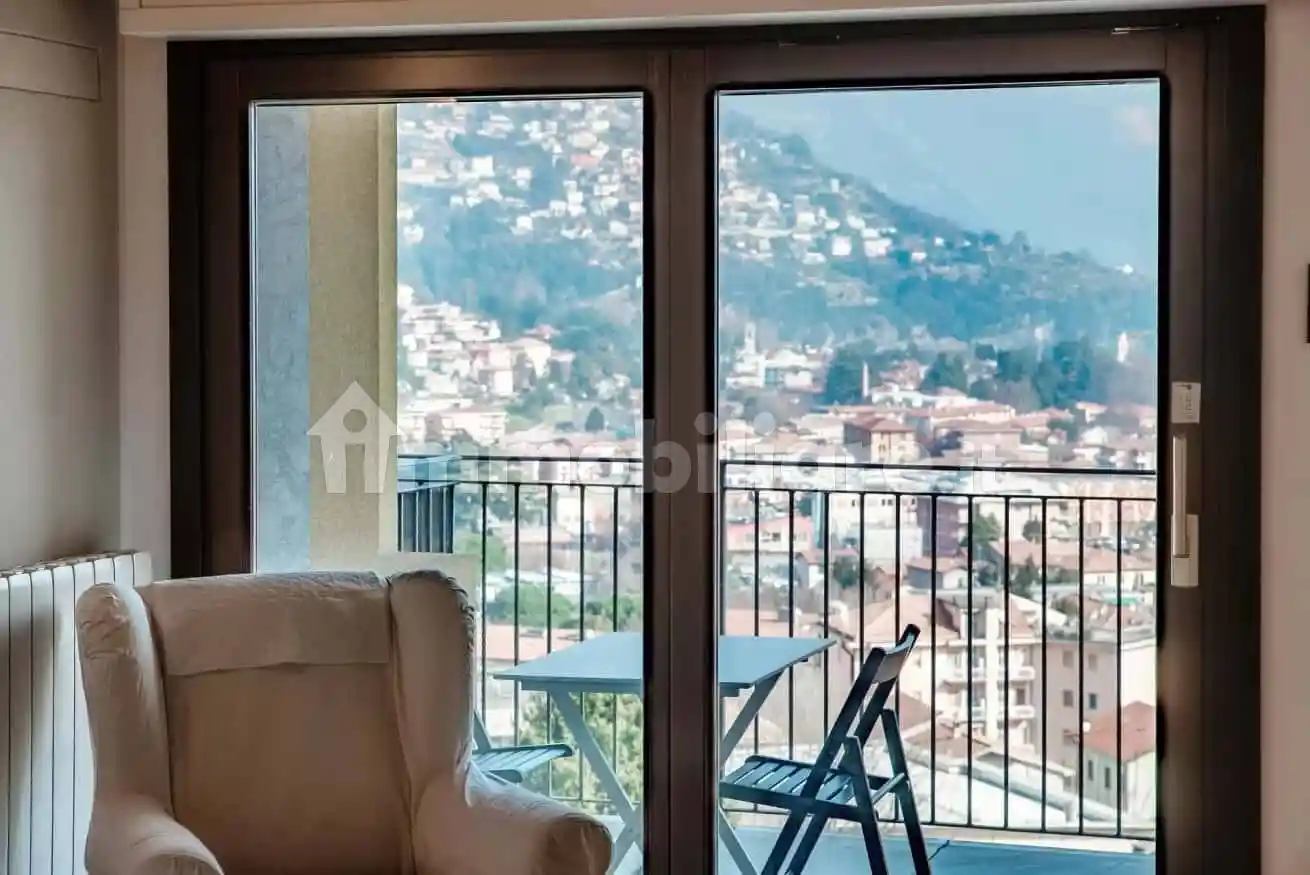 Appartamento in affitto a Como