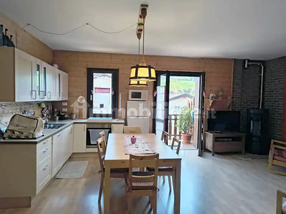 Appartamento in vendita a Ossimo