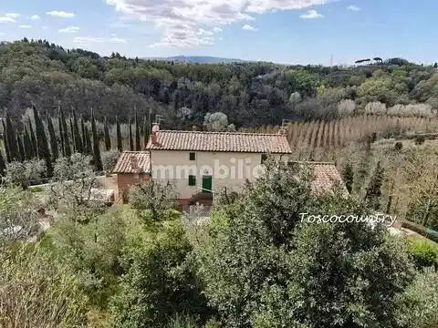 Rustico - Casale in vendita a Pontedera