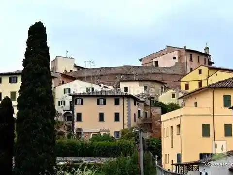 Villa in vendita a Casciana Terme Lari