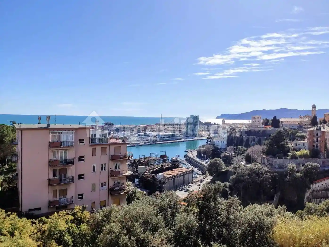 Appartamento in vendita a Savona