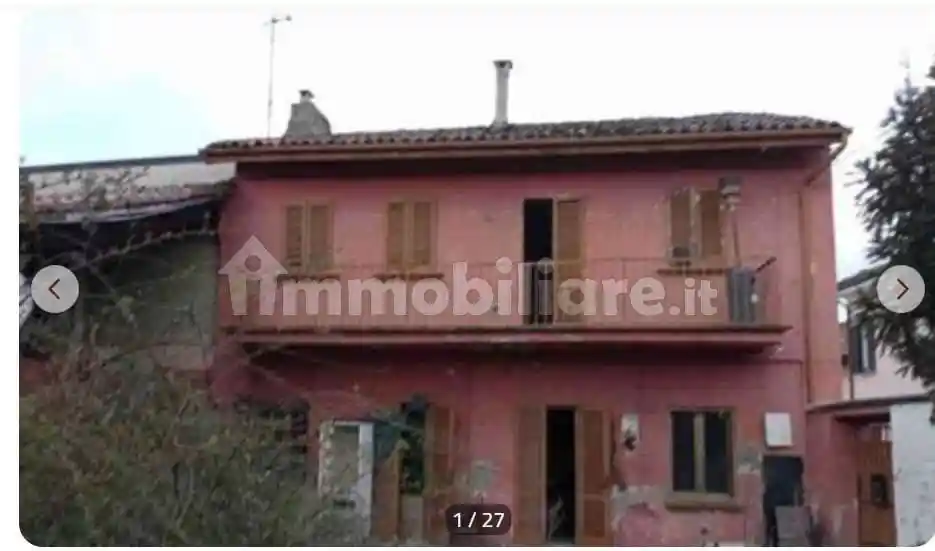 Casa indipendente in vendita a Zeme