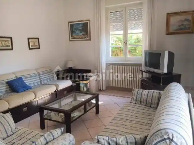 Villa in vendita a Camaiore