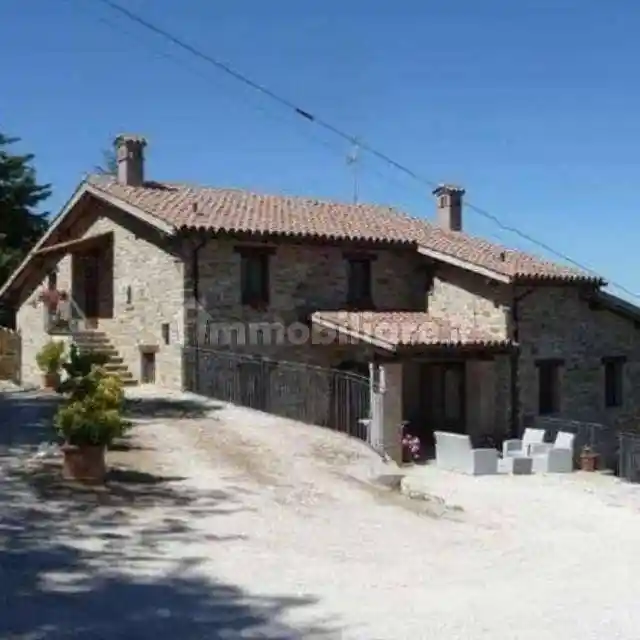 Appartamento in affitto a Assisi