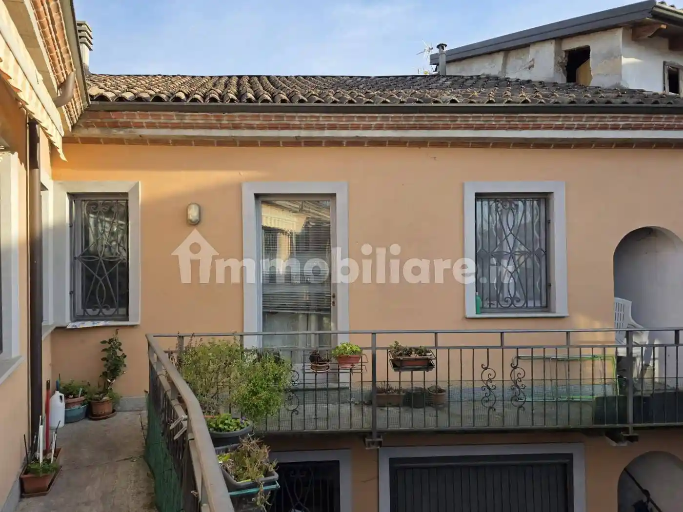 Appartamento in affitto a Valenza
