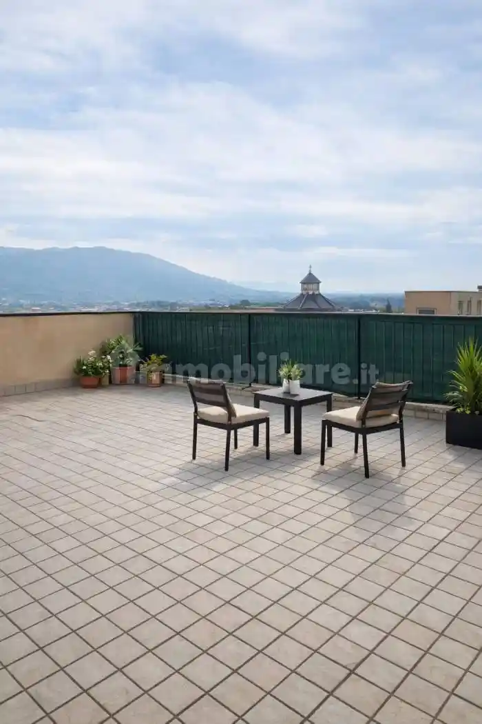 Appartamento in affitto a Guidonia Montecelio