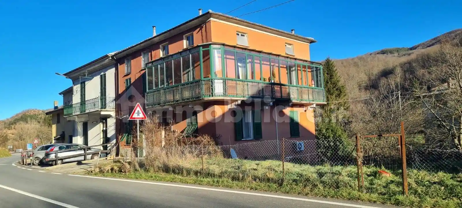 Casa indipendente in vendita a Rezzoaglio