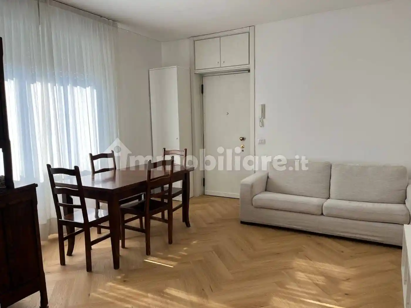 Appartamento in affitto a Monza