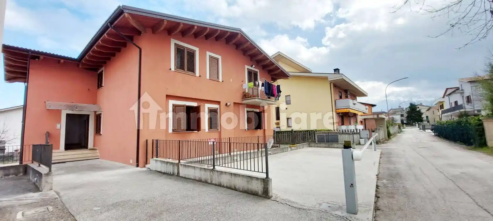 Appartamento in vendita a Colledara