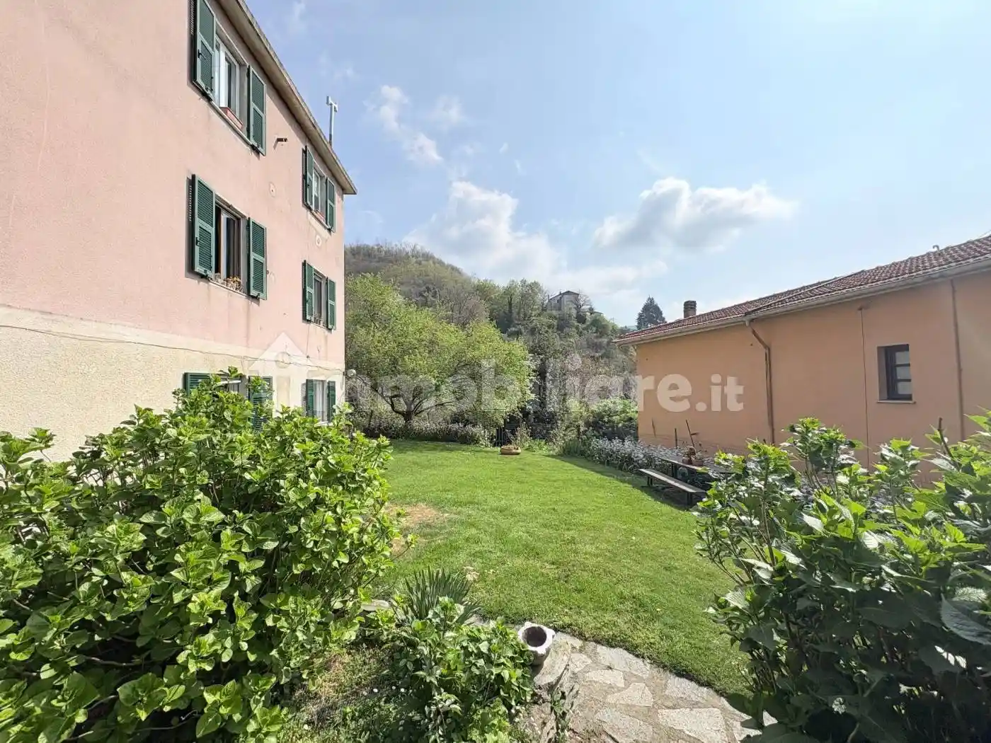 Appartamento in vendita a Varazze