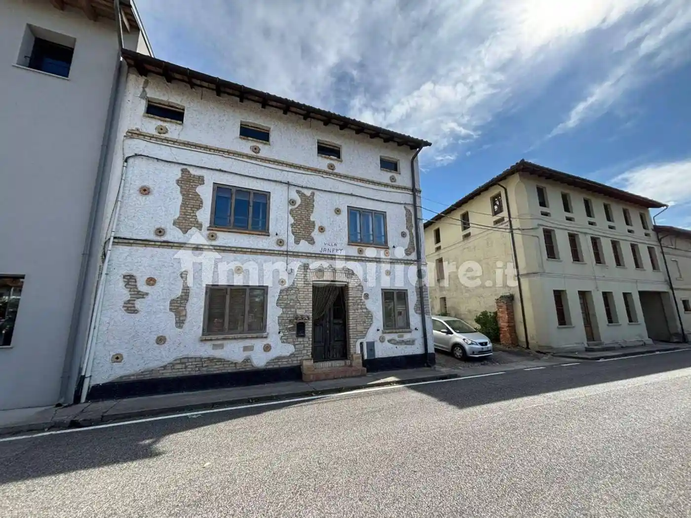 Villa in vendita a Porpetto