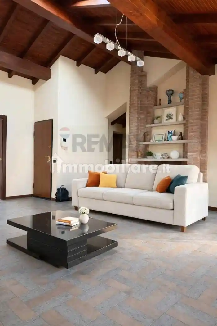 Appartamento in vendita a Cameri