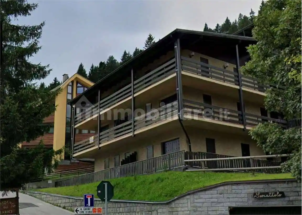 Appartamento in vendita a Pinzolo
