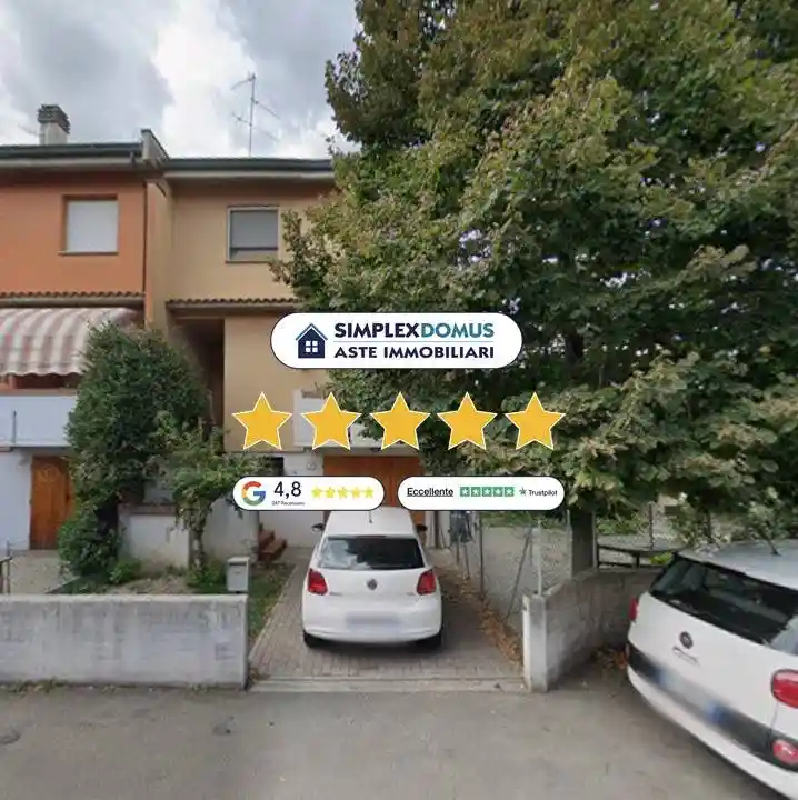 Villa in vendita a Lugo