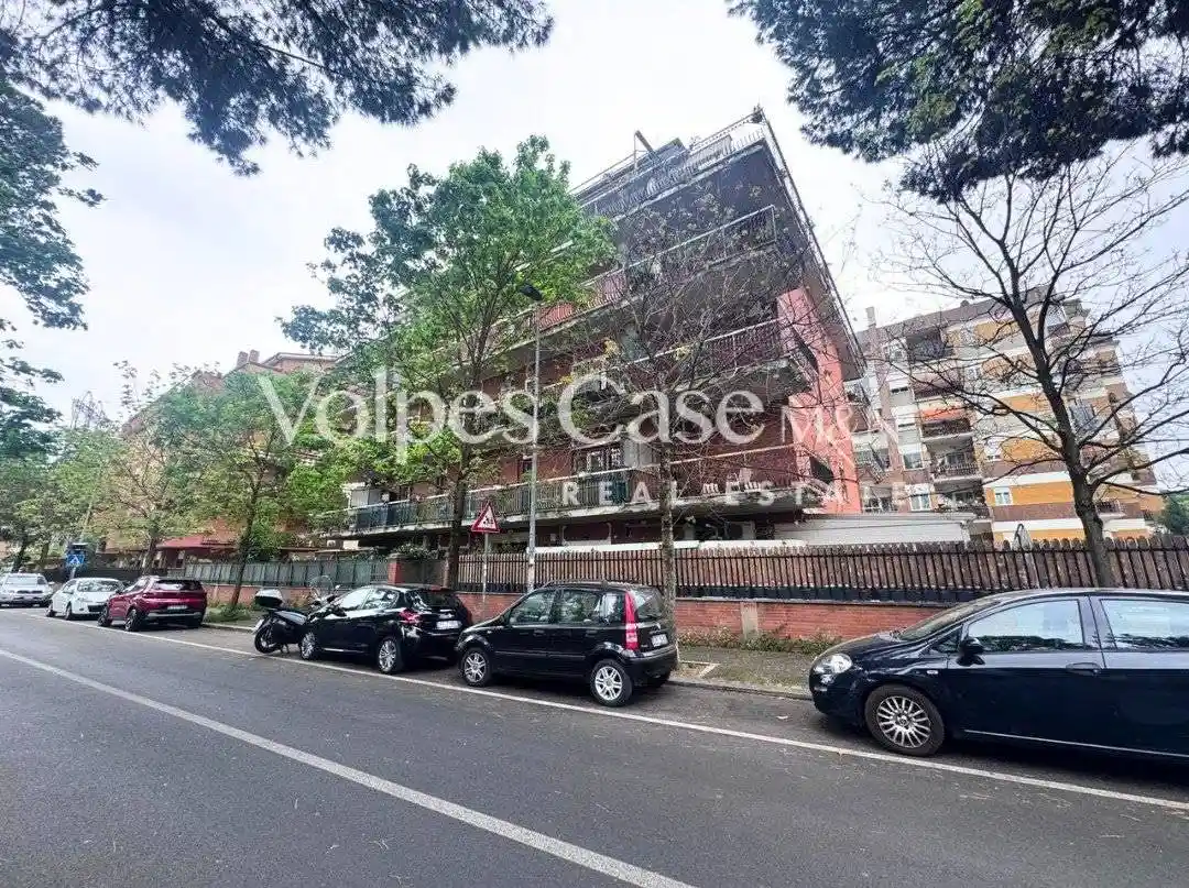 Appartamento in vendita a Guidonia Montecelio