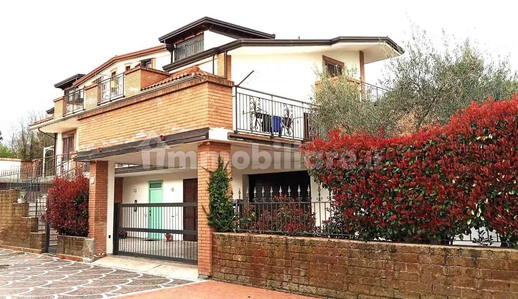 Villa in vendita a Pratola Serra