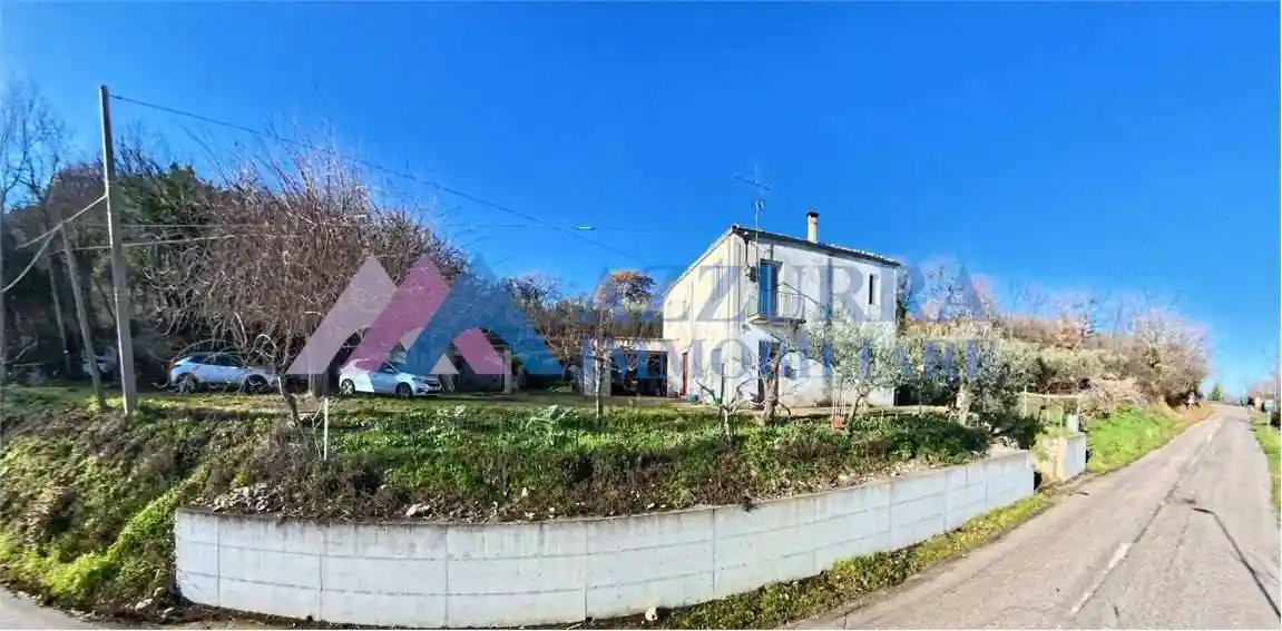 Rustico - Casale in vendita a Fresagrandinaria