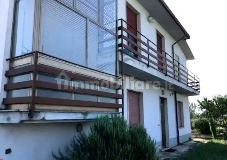 Villa in vendita a Voghera